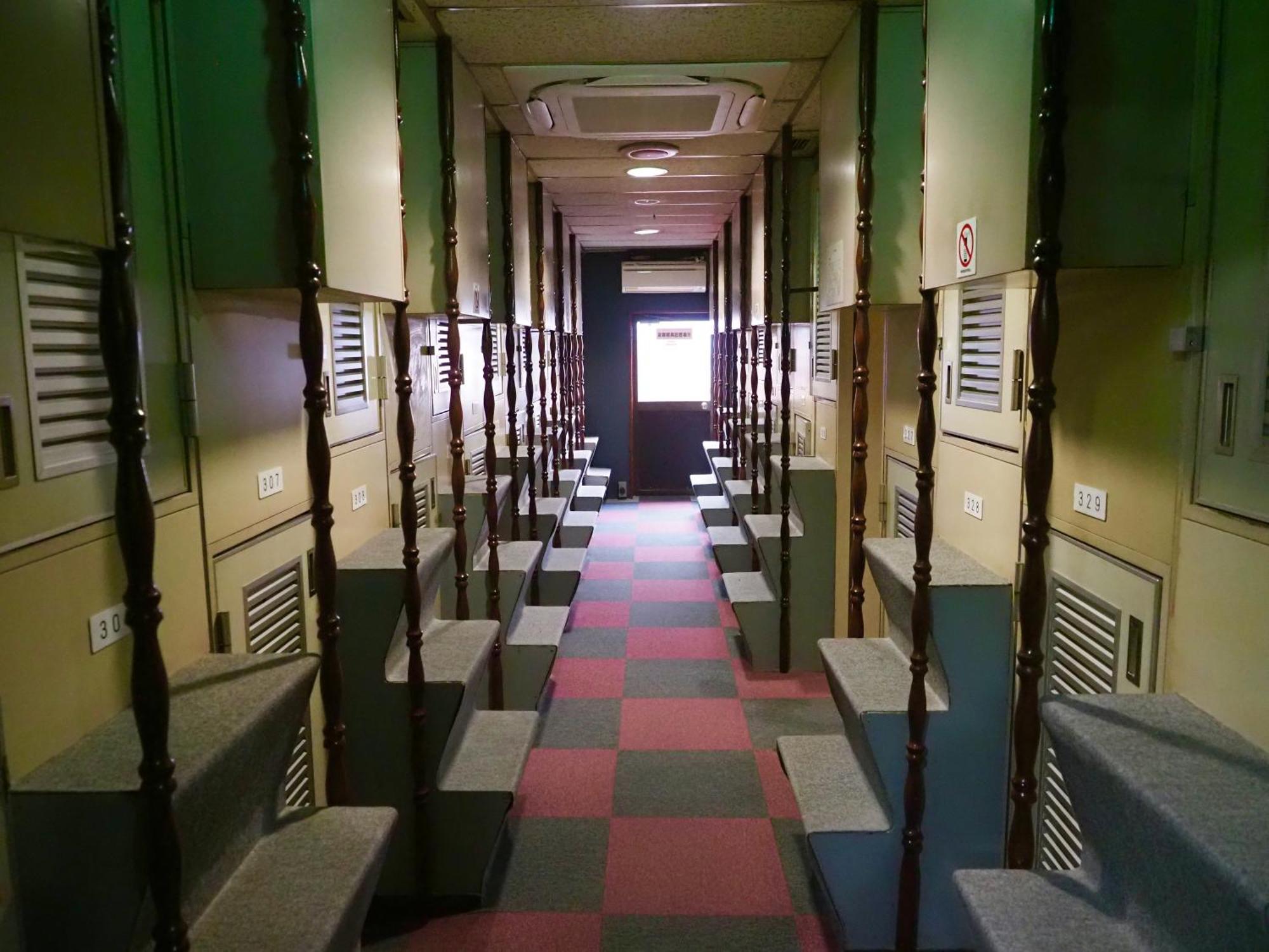 Capsule Hotel Block Room Tokio Exterior foto
